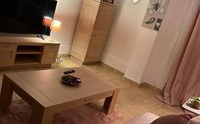 Appartement Cosy A 5Mn De La Gare De Denain.